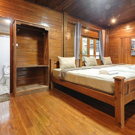 Denchai City Resort เด่นชัยซิตี้ รีสอร์ท Phrae Exterior foto