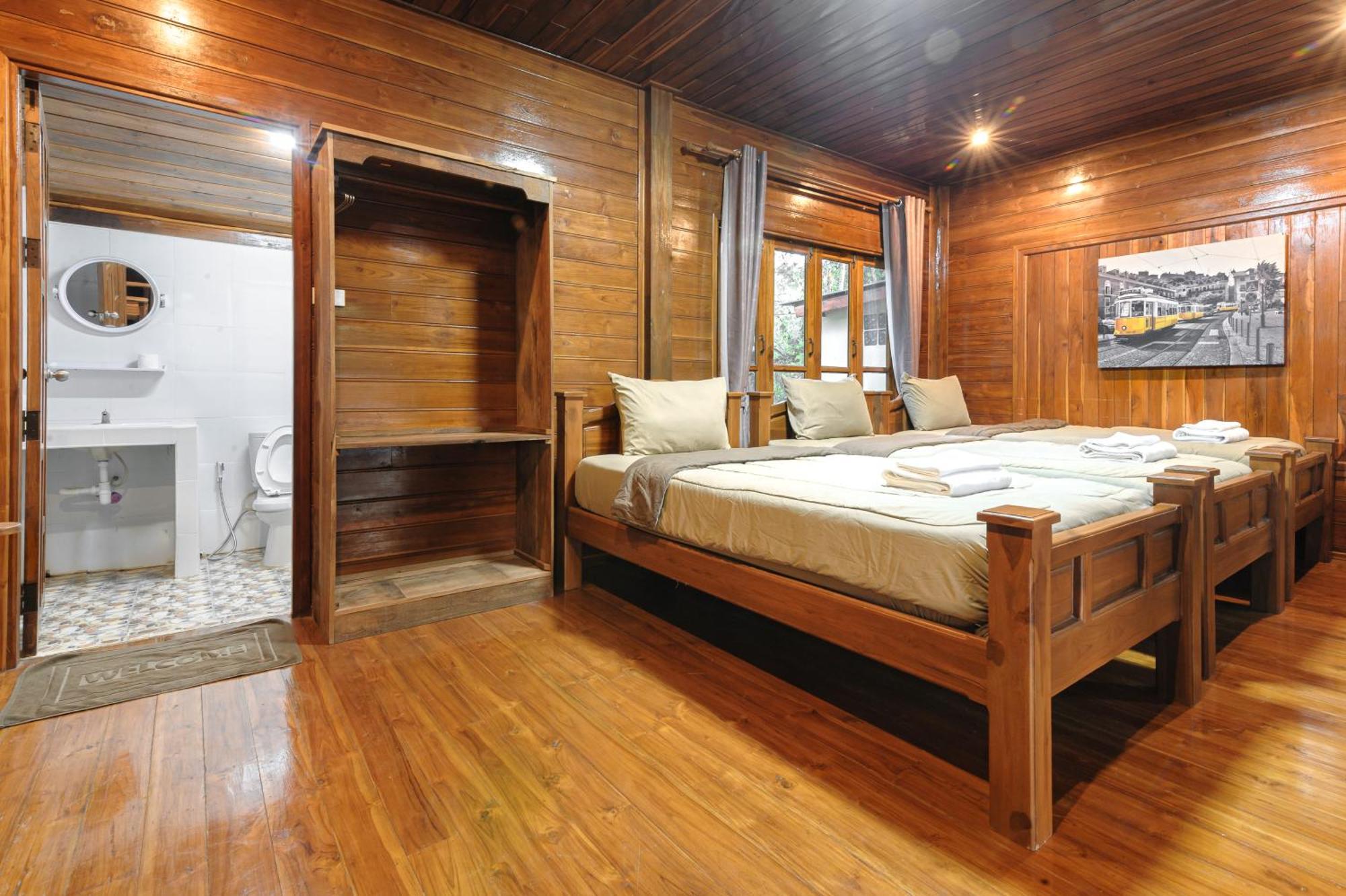 Denchai City Resort เด่นชัยซิตี้ รีสอร์ท Phrae Exterior foto